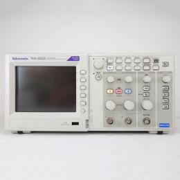 デジタルオシロスコープ(TDS2022C)
